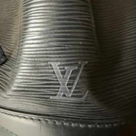 Louis Vuitton Black EPI Leather Neo Noe Drawstring Bucket Bag Strap Large - Picture 8 of 9